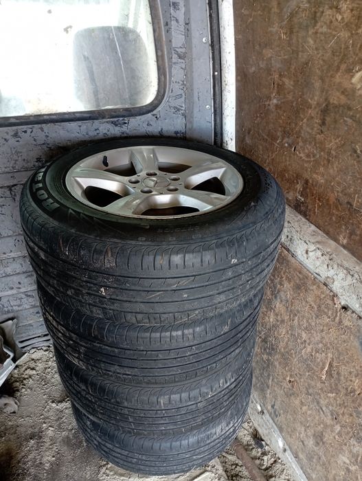 Vând jante de aliaj pentru Mercedes Benz. 225.60R.16
