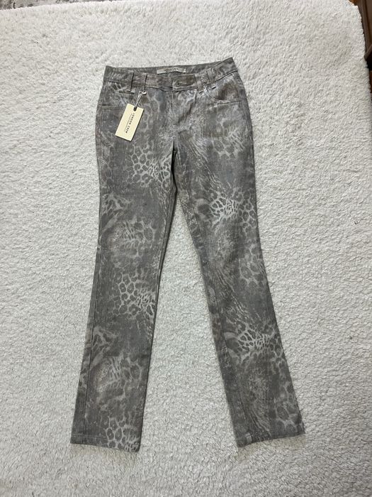 blugi nou-nouti cu eticheta London Crew marimea xs