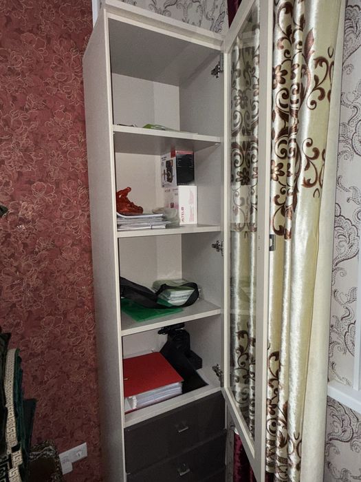 Стелаж / шкаф сатылад срочно