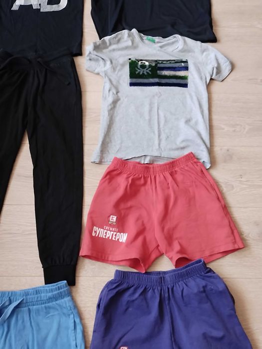 Комплект детски дрехи за 15лв всичко