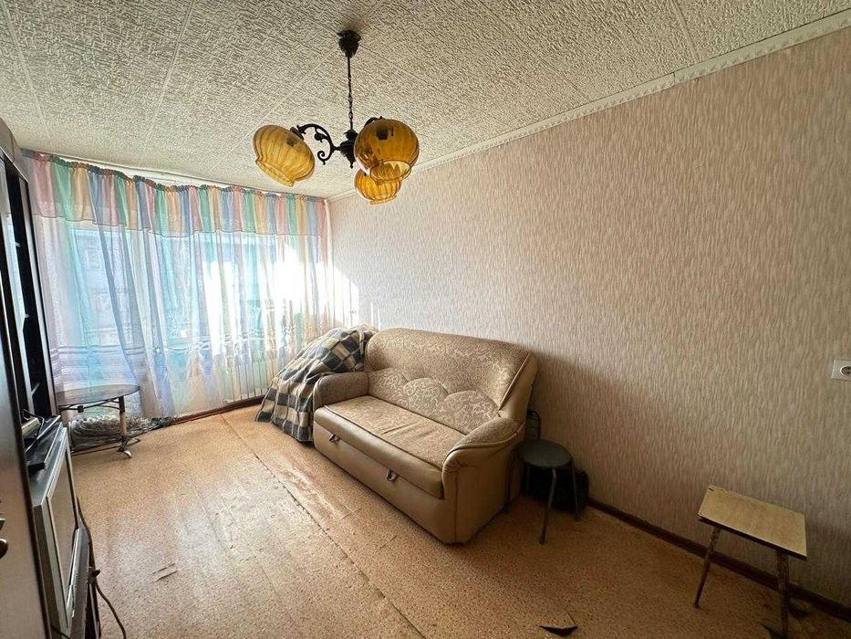 Продаю 1-комнатную в 21 микрорайоне на 4 этаже1 Помощь в ипотеке!