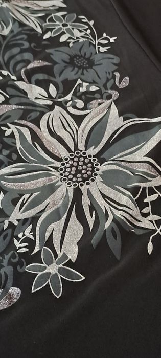 Асиметрична туника с цветя