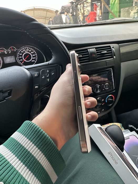 iPhone 16 pro max 256 GB