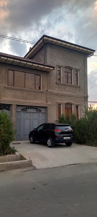 Сергели Хонобод  дом 3.5 сотки 7 комнат