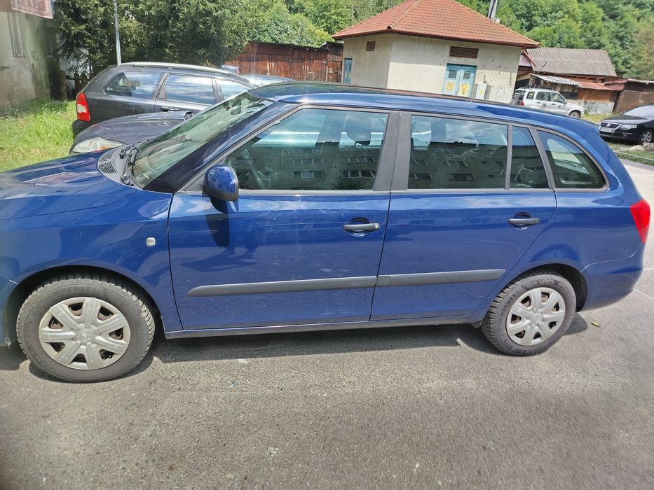 Skoda fabia 2 2011