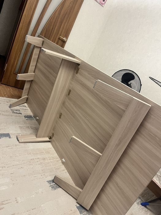 Продам жер стол новый ЛДСП