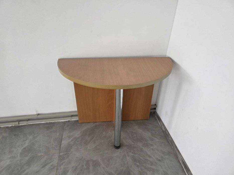 Стол офисный для школьника письменный