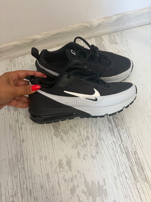 Оригинални обувки Nike