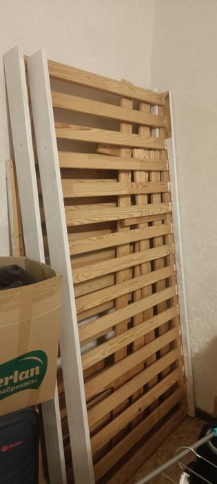 Продам кровать двухъярусную ИКЕА