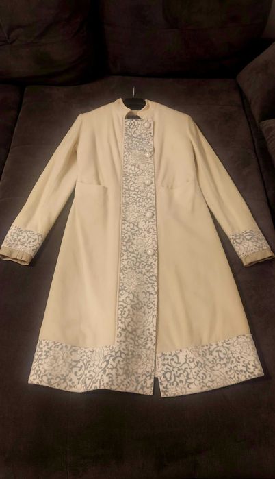 Уникално дамско палто (кашмир и вълна) с кожен кант, размер S-M