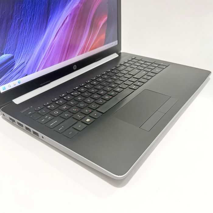 HP 250 G7/i5-1035G1/16GB DDR4/512GB NVMe