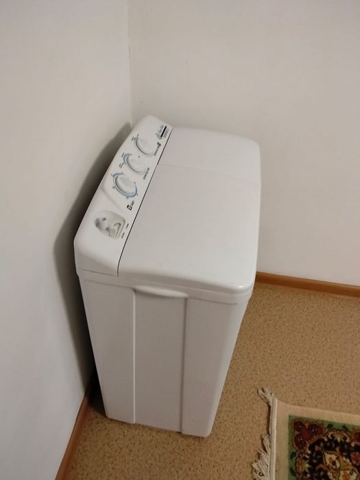 Продам стиральную машинку