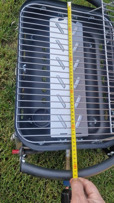 Grătarul Portabil pe Gaz – Compact, Puternic și Gata de Aventură