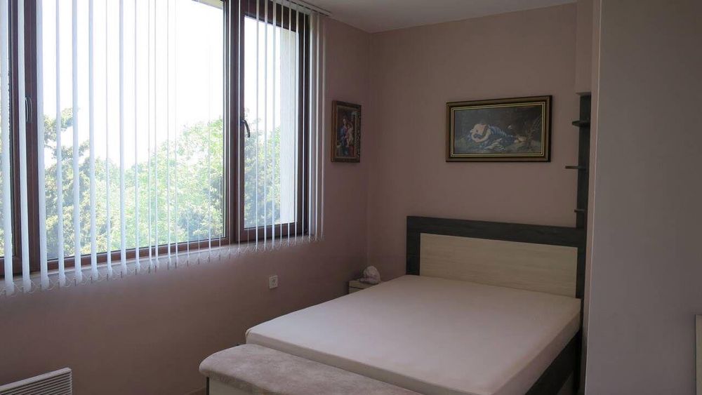 Дава се под наем Двустаен апартамент в Бургас, Лазур - 70 кв.м за 792.54 € - Снимка #3