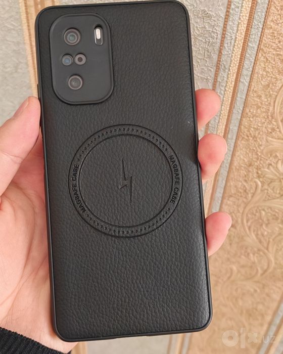 Telefon sotiladi Xiaomi Poco F3 qora rang 6/128