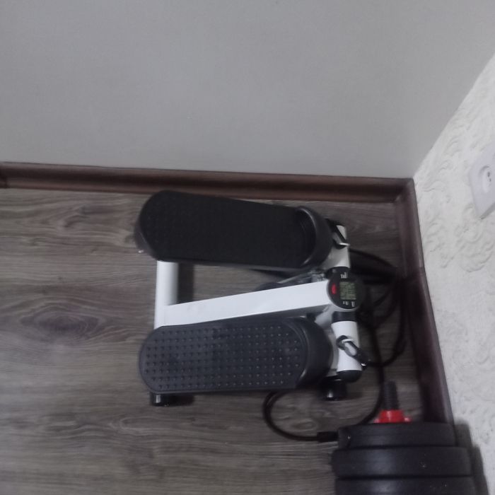 Продам степпер новый