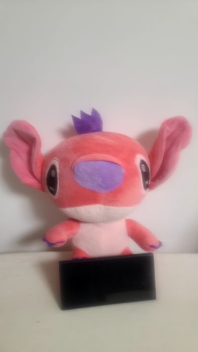 Plusuri Pikachu Pokemon, Stitch