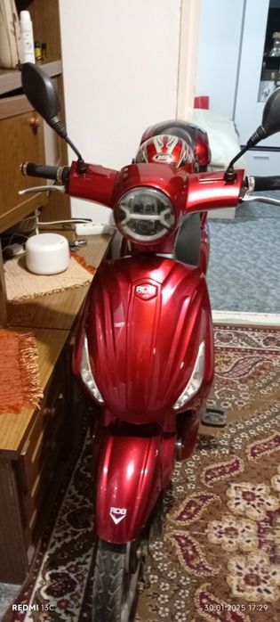 Vind scuter electric