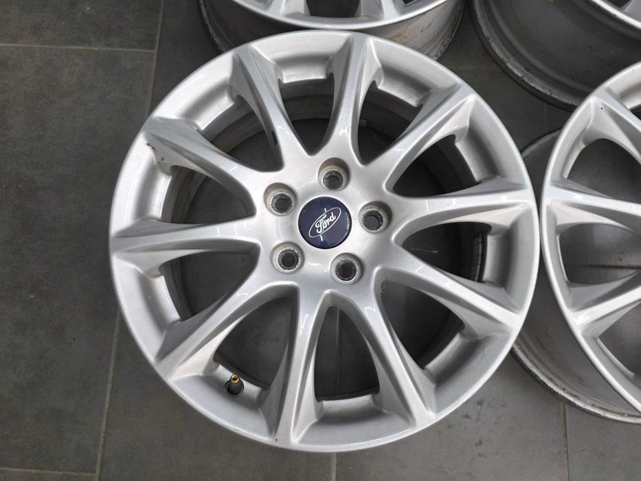 Джанти 16 - Ford