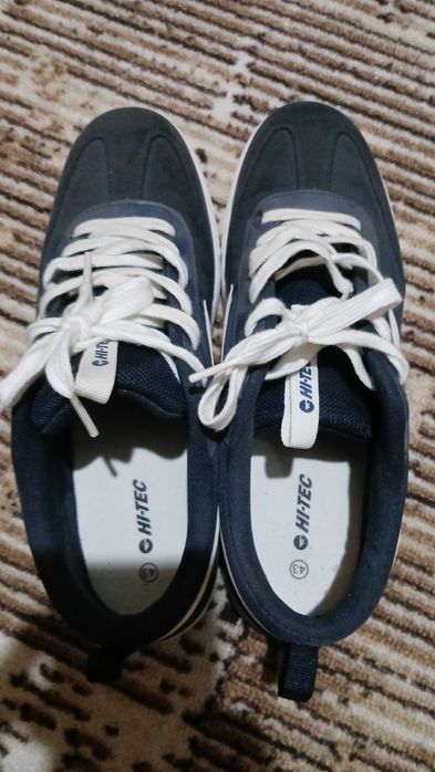 тъмно сини кецове hi - tec