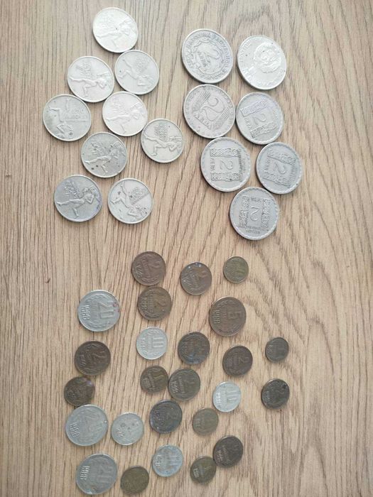 Непочистени стари монети