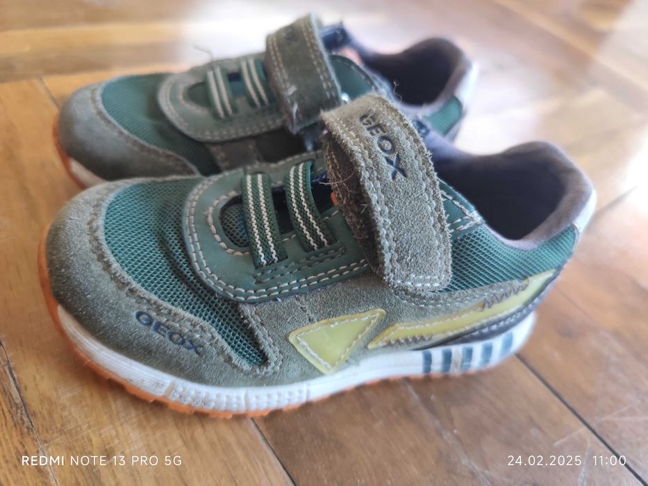 детски сникърси Geox