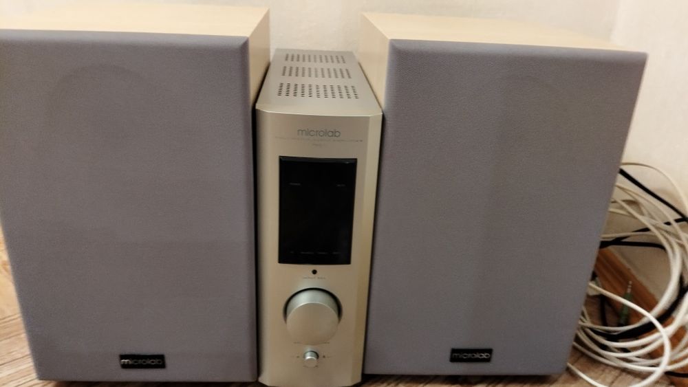 Колонки . mikrolab  pro 2.