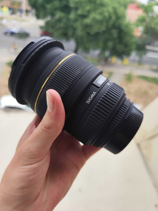 Obiectiv Sigma 24-70