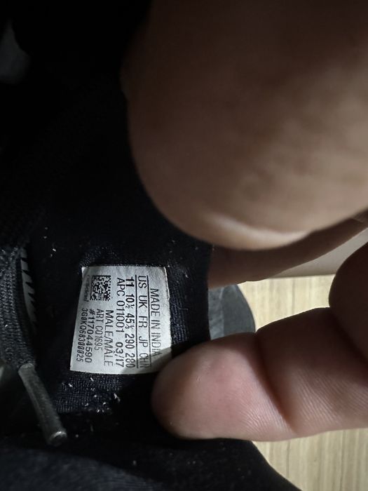 Vand adidasi,adidas EQT si una pharrell wiliams