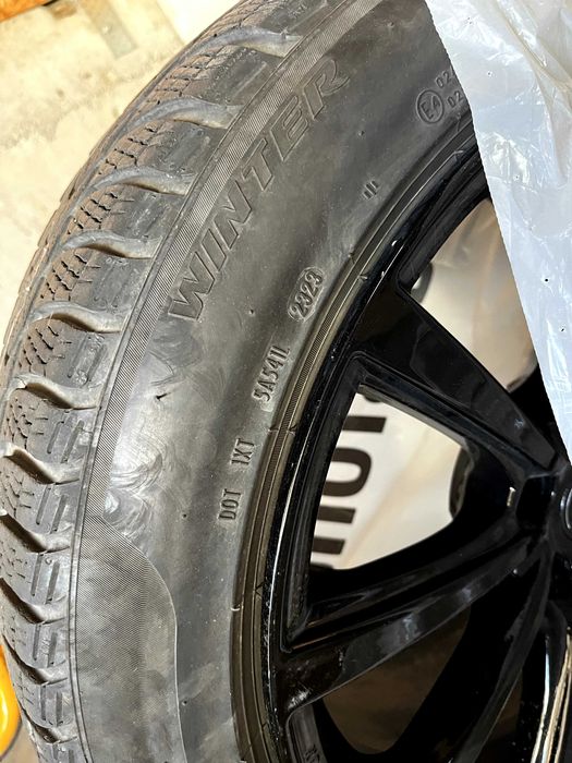 4 зимни гуми Pirelli Winter Sottozero 3 – 255/45 R19 104V