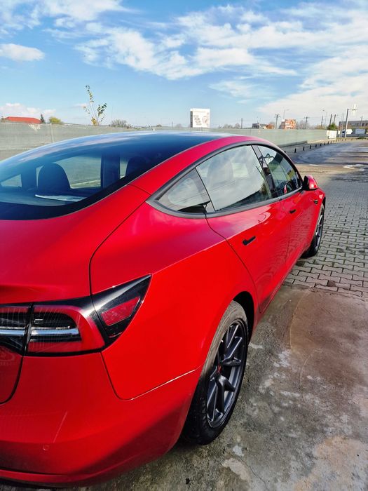 Tesla Model 3 4X4 TVA deductibil