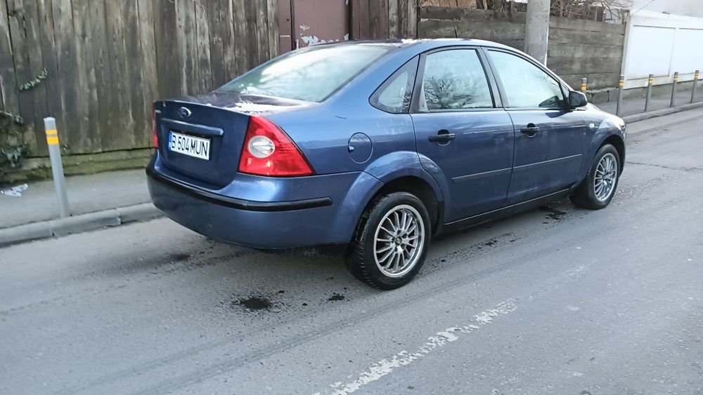 Ford preț 1000 euro