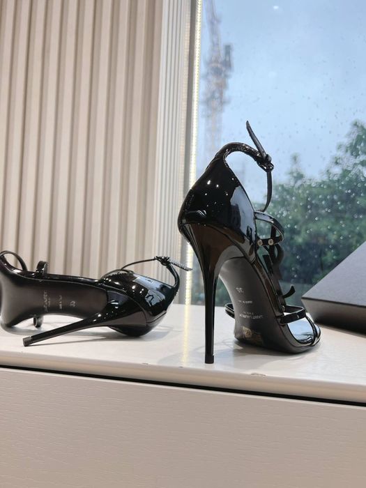 Pantofi Saint Laurent