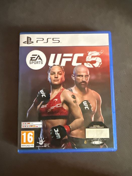 Disk igra za ps5 ufc5