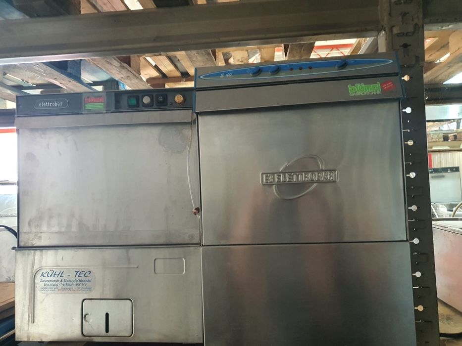 Masini spălat vase  -pahare -oale profesionale