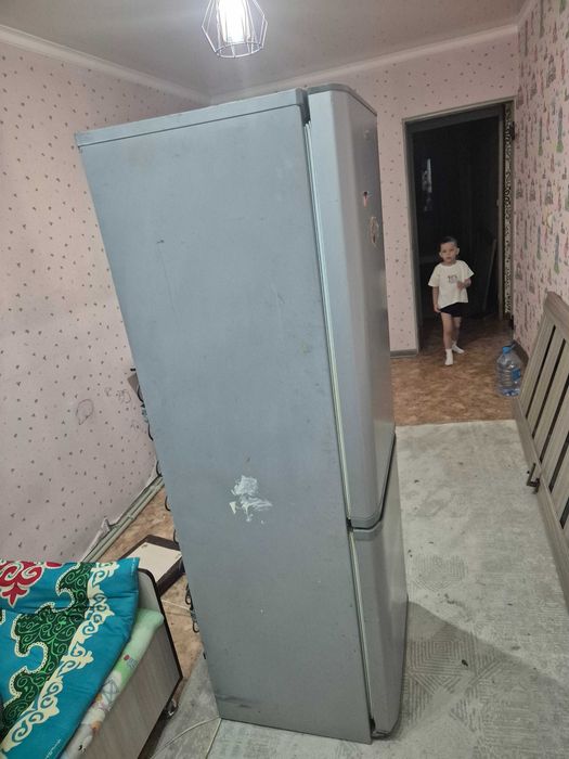 Продаётся  холодильник