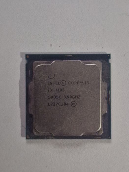 Продаю i3 7100 2/4