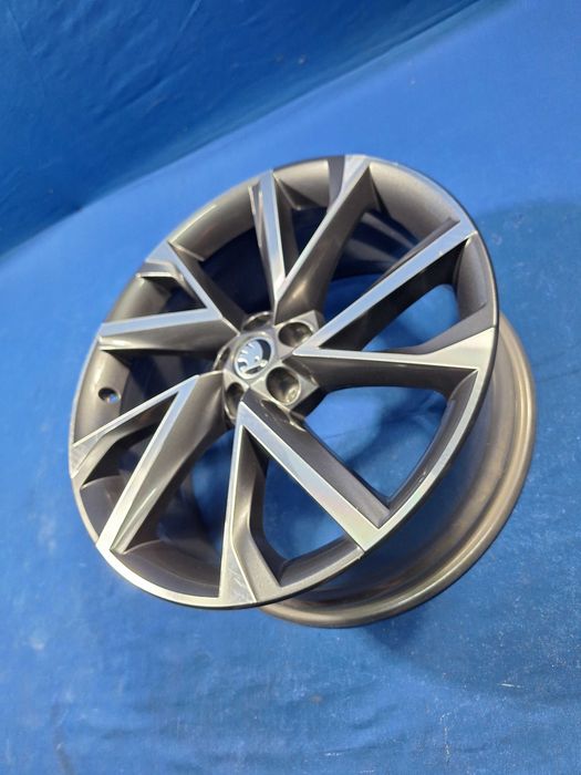 1 Janta Aliaj 5x112 20'' OEM SKODA Kodiaq RS - 8J ET 41 NOUA !
