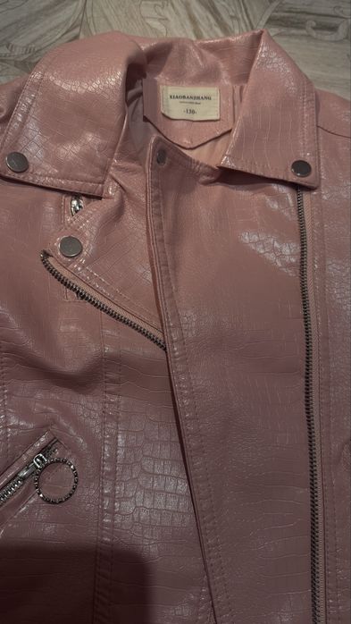 Продам курточку кожаную