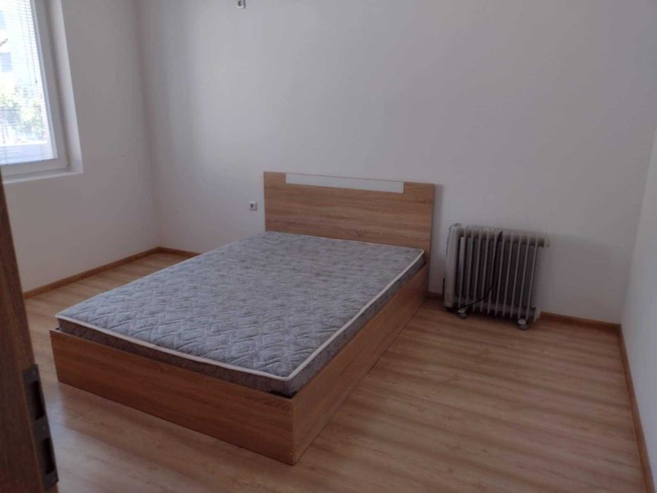 Дава се под наем Двустаен апартамент в Търговище, Център - 65 кв.м за 255 € - Снимка #5