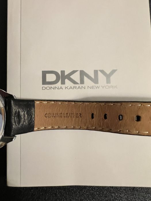 Ceas dama DKNY negru elegant NOU
