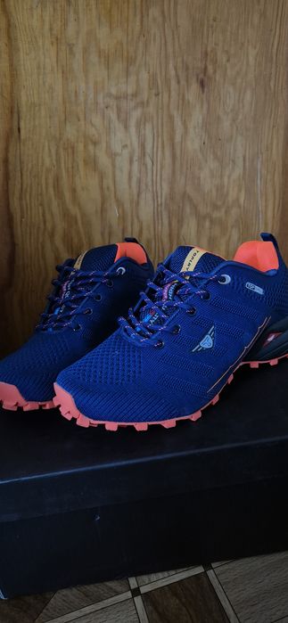 Дамски маратонки