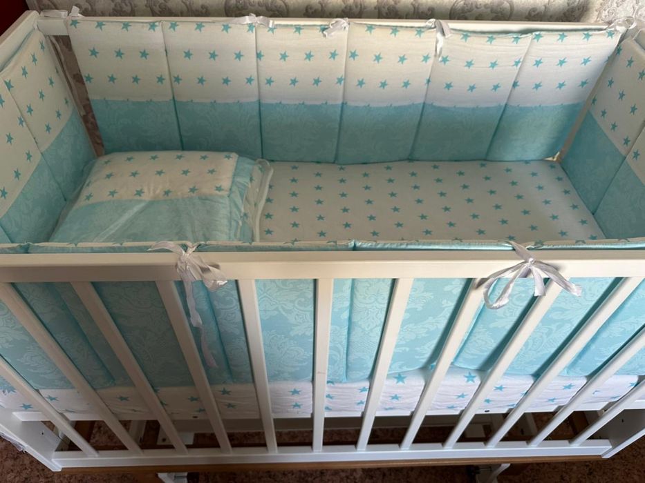 Детский кровать с матрасом и постель