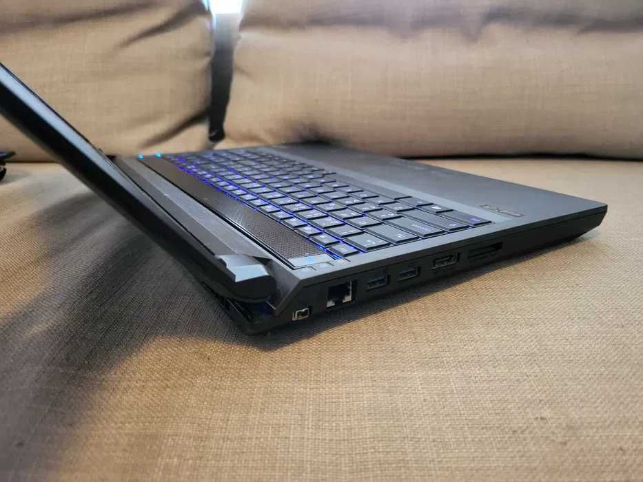 Laptop Gaming Clevo P150SM | i7 | 28GB RAM | GTX 780M (MXM)