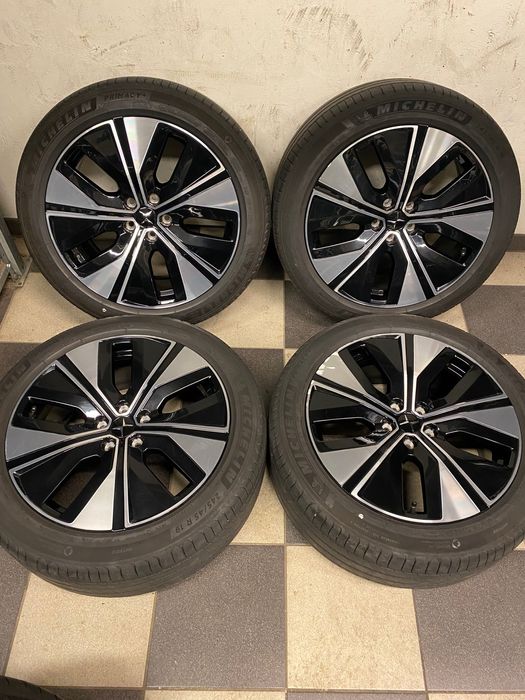 Roti de vara Volvo/Polestar Michelin 245/45/19