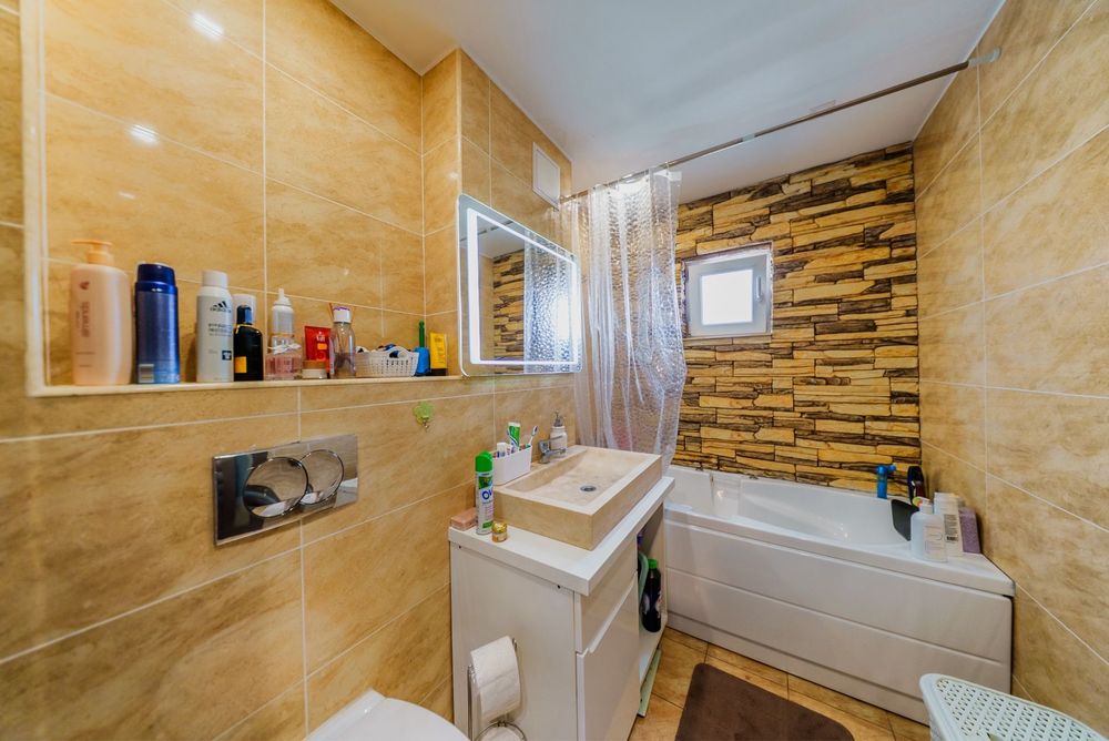 Apartament zona Malul Muresului - Podgoria