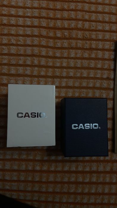 Часы CASIO  продам торг реальному покупателю