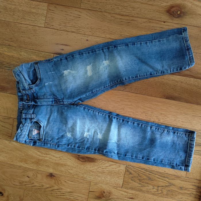 Детски дънкови панталони GUESS