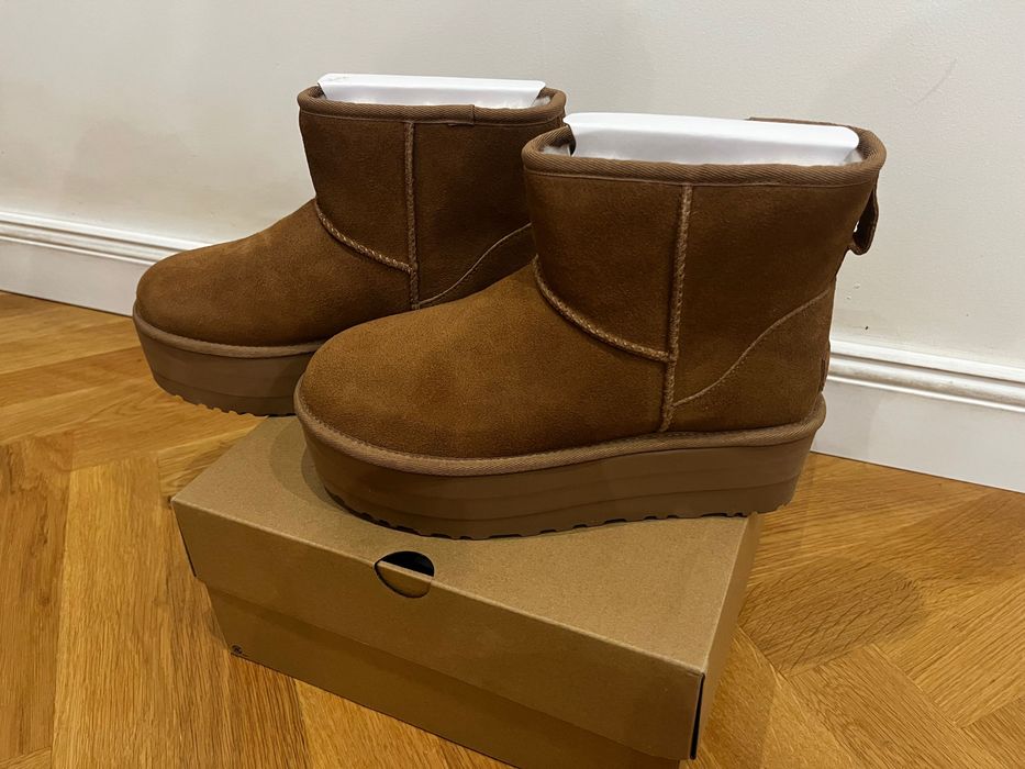 UGG Classic Mini Platform Boot