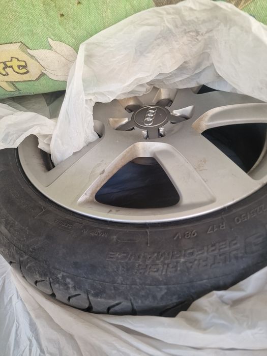 AUDI A4 B8 2010, 2.0TDI 136CP. Piele. Navi Mare. 2 seturi jante.